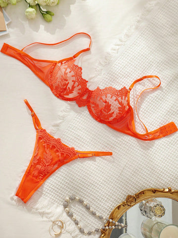 Set de lencería con encaje floral con aro Set de lencería con encaje floral con aro