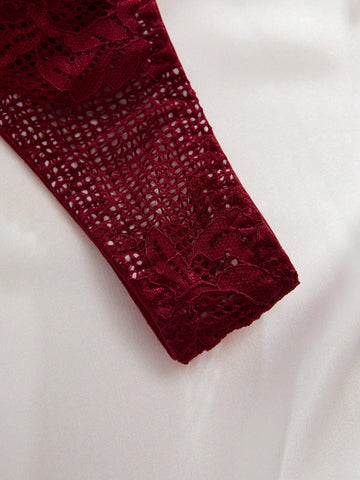 Set de lencería con encaje floral con aro Set de lencería con encaje floral con aro