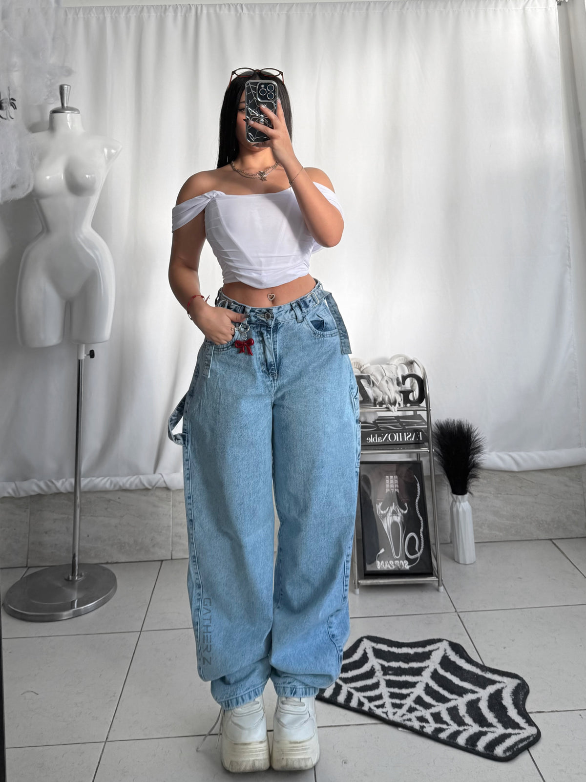 Baggy ajuste Lua azul claro