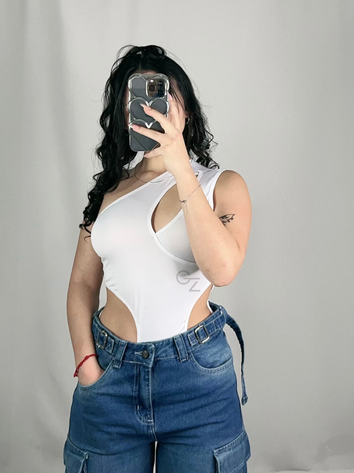 Body una manga abertura
