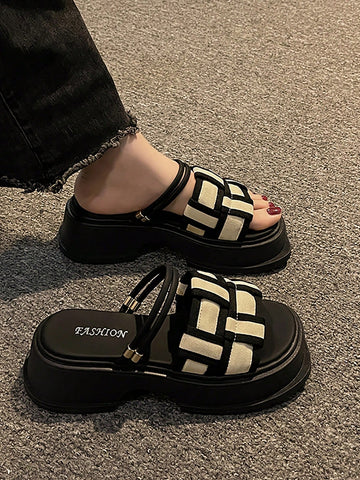 Sandalias de Mujer con diseño trenzado y plataforma