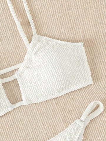 Conjunto de bikini texturizad, top tipo camiseta con recorte delantero y tanga de corte alto, 2 piezas