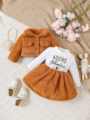 Conjunto De Dos Piezas Traje De Solapa De Abrigo Peludo Y Vestido Largo Con Estampado De Letra Para Bebés Niñas Y Niñas