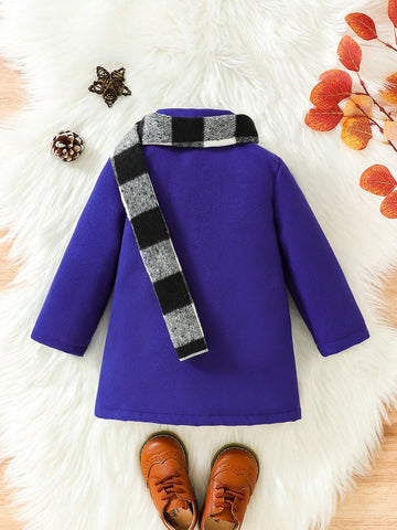 Conjunto  de abrigo marrón Preppy británico de otoño/invierno para bebés con bufanda clásica a cuadros