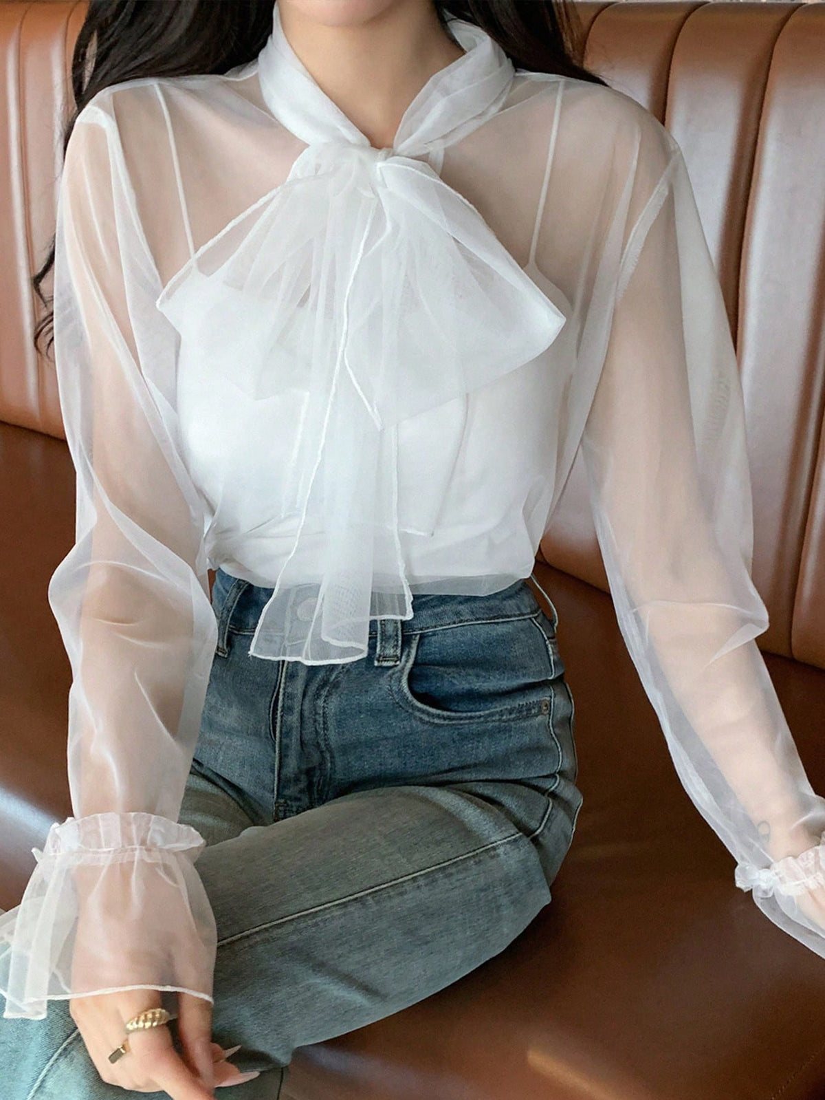 Blusa De Malla Transparente Para Mujer Con Corbata Delantera