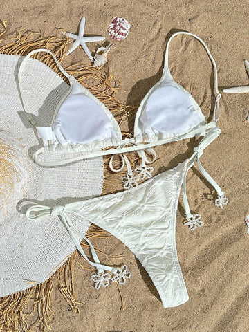 Conjunto de bikini triangular con correas y decoraciones de perlas falsas para verano