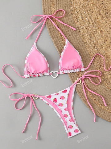 Conjunto de bikini con taza triangular, abrigo de cuello de halter y lazada, estampado de fresa