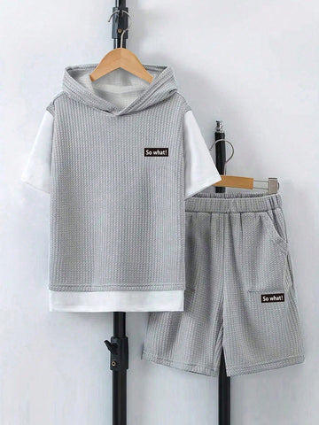 Conjunto de sudadera con capucha de waffle y pantalones cortos holgados unicolor