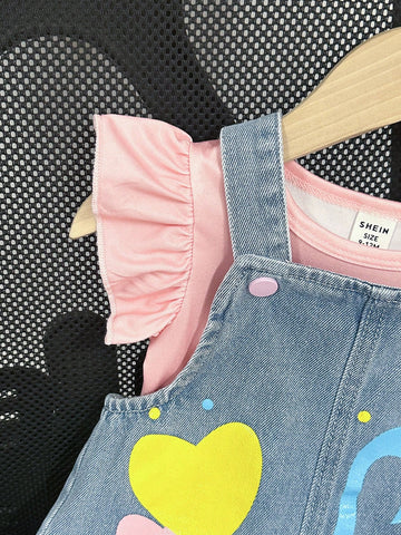 Conjunto de top casual con estampado de corazón y mono de mezclilla para bebé