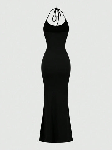 Vestido entallado de mujer con halter estilo sirena, color negro