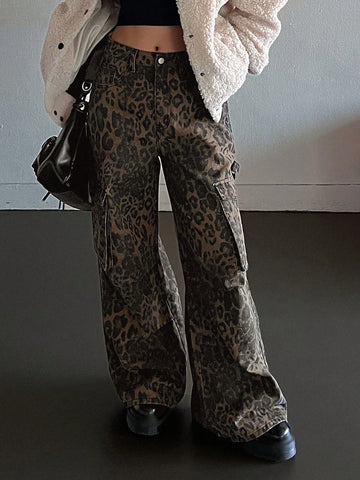 Pantalones de carga de mujer con estampado de leopardo, pantalones vaqueros con bolsillos grandes