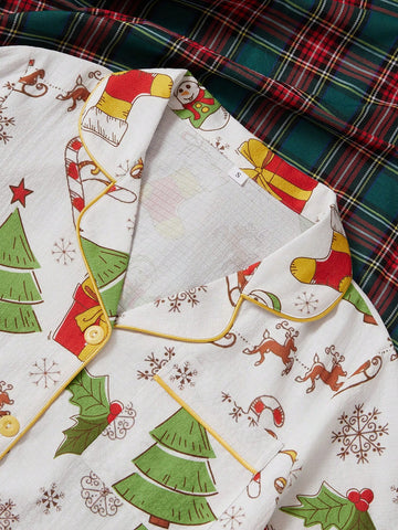 Pijama de pantalón corto con estampado navideño y manga corta