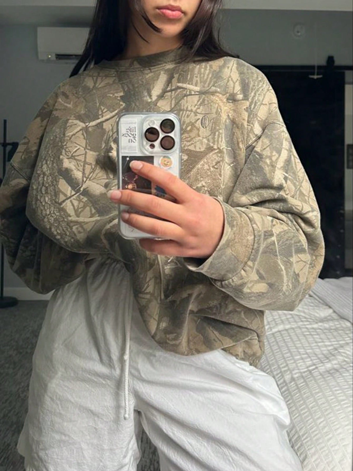 Sudadera de mujer de cuello redondo de manga larga, con estampado de camuflaje para uso en exteriores, otoño