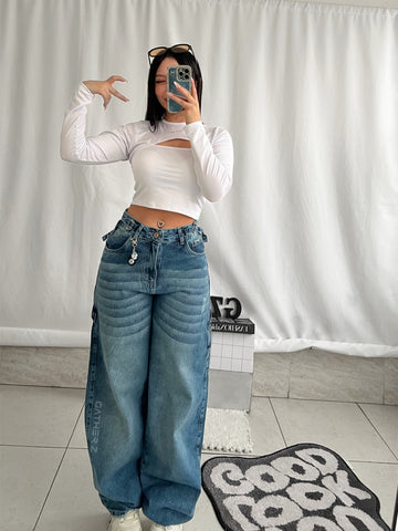 Baggy carpintero azul claro con ajuste