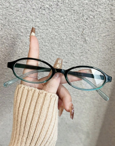 Gafas ovaladas elegante y de moda para mujeres, ligera y portátil