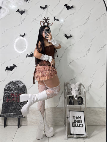 Disfraz pareja Bambi y cazador (corset, short, mangas, oversize hombre , gorra)