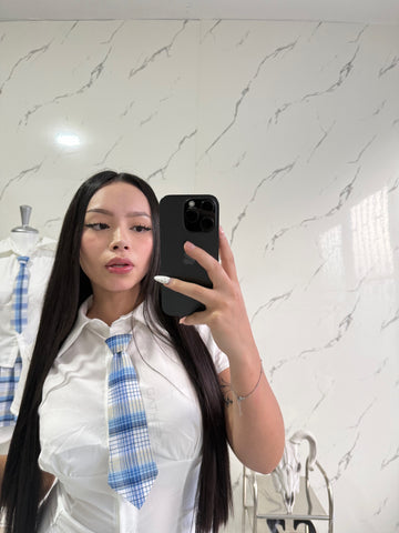 Disfraz Catalina Santana las chicas del barrio (camisa, corbata , falda, medidas )