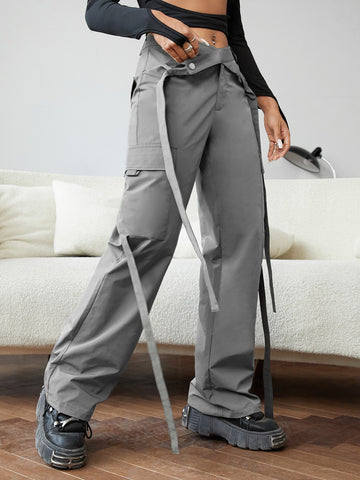 Pantalones cargo con bolsillo con solapa