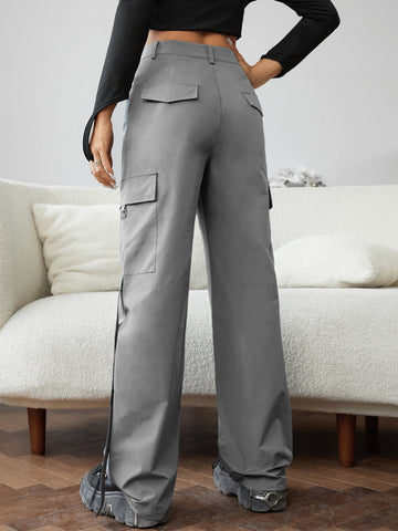 Pantalones cargo con bolsillo con solapa