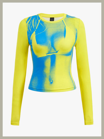 Top Camiseta crop con estampado de cuerpo 3D