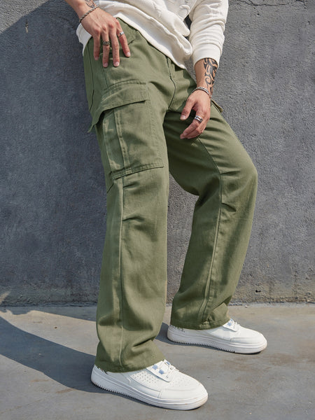 Pantalones cargo unicolor con bolsillo lateral con solapa