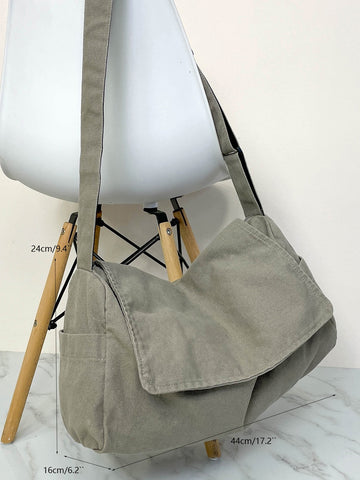 Bolso hobo minimalista con solapa