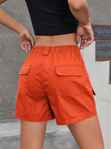 Shorts con bolsillo con solapa cargo