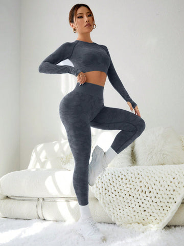 Yoga Basic Conjunto De Dos Piezas De Camiseta Deportiva Sin Costuras De Alta Elasticidad Con Orificios Para El Pulgar Y Leggings